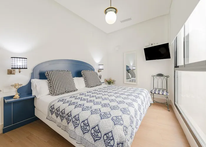 Nuea Cicerone Gasthof 3*