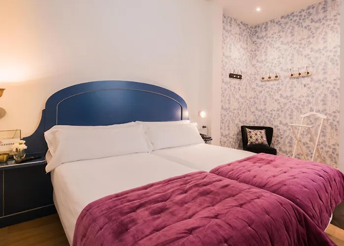 Nuea Cicerone Gasthof 3*