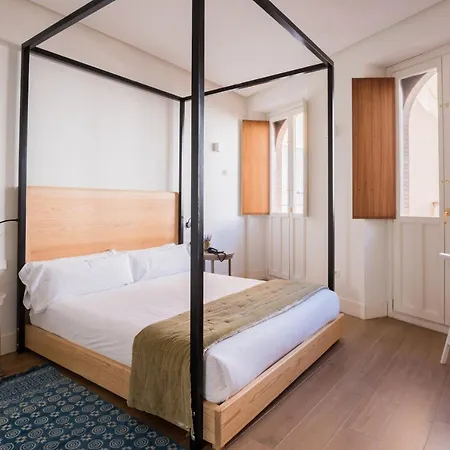 Nuea Cicerone Guest house