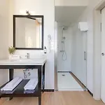 Nuea Cicerone 招待所